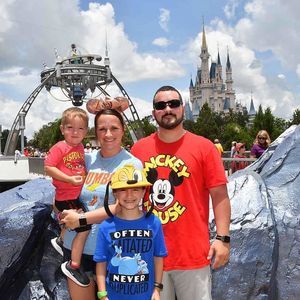 Meet your Posher, Lee